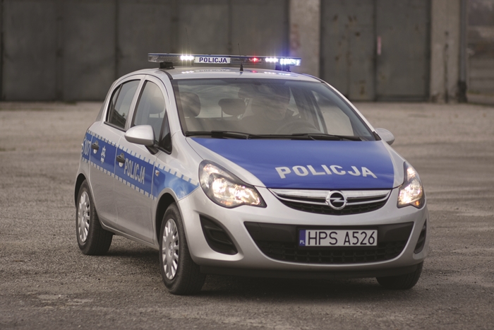 Nowe samochody (nr 117/12.2014) Informacje Policja 997