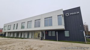 budynek policji w lwówku śląskim