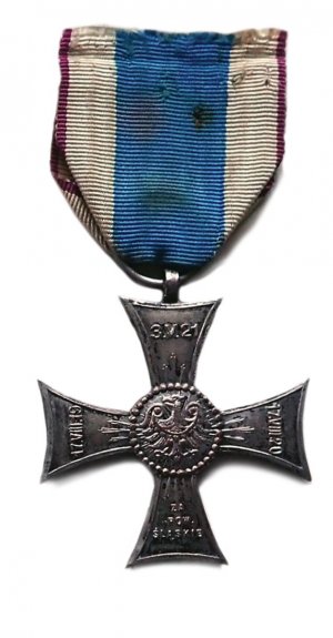 „Krzyż na Śląskiej Wstędze Waleczności i Zasługi” wz. 1927 I klasy (odznaka pamiątkowa). Bity w brązie, srebrzony