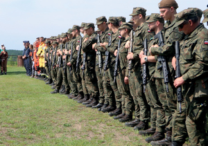 W akcję byli zaangażowani żołnierze z 13. Batalionu Lekkiej Piechoty z Łomży, która wchodzi w skład 1. Podlaskiej Brygady Obrony Terytorialnej.
