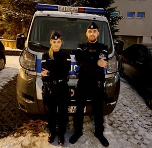 policjanci z materiału pomagamy i chronimy sierż. Mateusz Wojciechowski i post. Justyna Cybulska