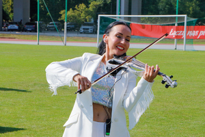 piknik rodzinny na warszawskiej agrykoli, gdy zabawy muzyka nagrody i mecz