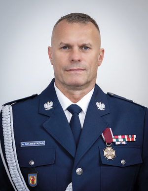 portrety policjantów awansowanych do stopnia generała policji