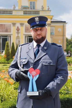 portrety wyróżnionych policjantów