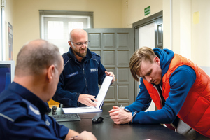 komisariat policjanci i petent