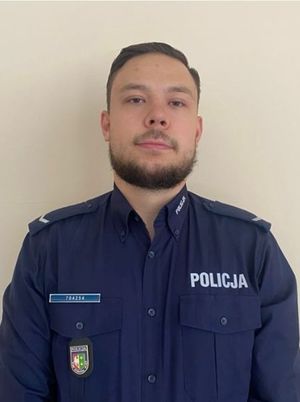 policjanci z materiału co ratowali