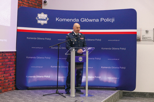 komendant kochańczyk przemawia