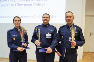 policjanci zwycięzcy klasyfikacji indywidualnej