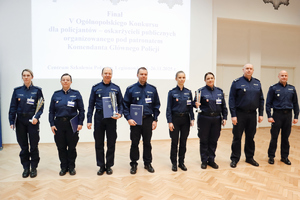 policjanci zwycięzcy klasyfikacji zespołowej