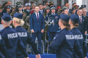 Zdjęcia z centralnych obchodów Święta Policji