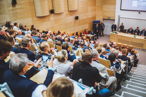 zdjęcia z konferencji CINTIA 2026